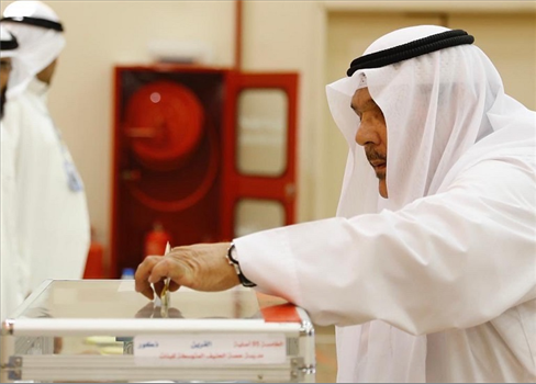 الكويت تستعد لانتخابات تشريعية جديدة