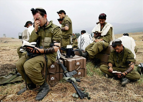 الجيش الصهيوني يجند المرتزقة للقتال في صفوفه