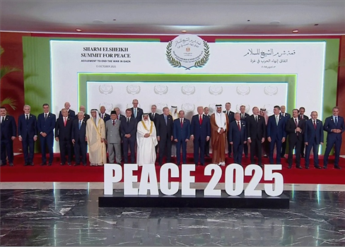 ترامب يحشد حلفاءه لتمويل صفقة إعمار غزة