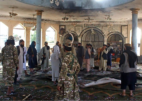 15 قتيلاً في تفجير استهدف أحد المساجد شمال أفغانستان