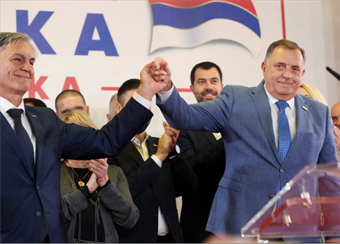 فوز سينيشا كاران برئاسة جمهورية صرب البوسنة في انتخابات مبكرة معادة