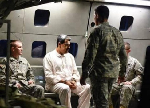 نيويورك تايمز: نهاية عهد الهيمنة الأمريكية وبروز نظام عالمي جديد