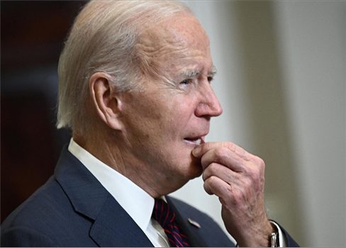 نواب في الكونغرس يطالب بايدن باختبار قدراته العقلية