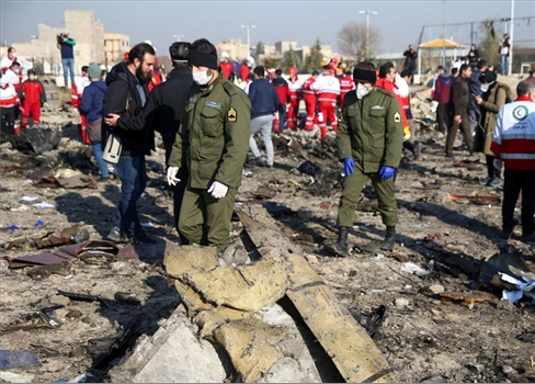أحكام مخففة لعشرة عسكريين إيرانيين قتلوا 176 شخصاً في حادثة الطائرة الأوكرانية