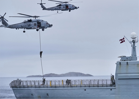 الدنمارك تعزز حضورها العسكري في 