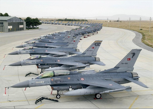 الناتو يعزز دفاعاته في تركيا بنشر بطارية باتريوت إضافية جنوب البلاد