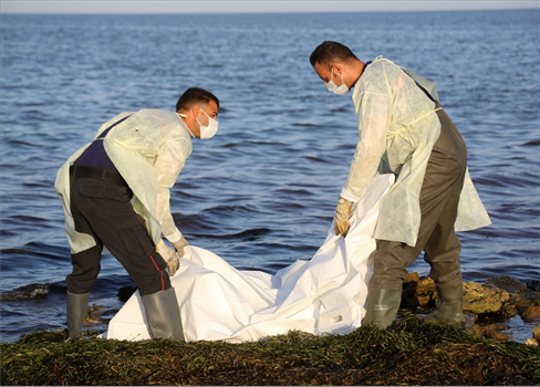 فقدان 15 مهاجراً تونسياً إثر غرق مركبهم شرق البلاد