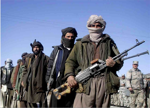 باكستان تواصل محاربة الجماعات المسلحة في شمال غرب البلاد