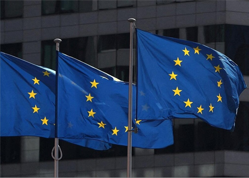 كيف توظّف النخب الأوروبية شبح الحرب لتثبيت سلطتها؟