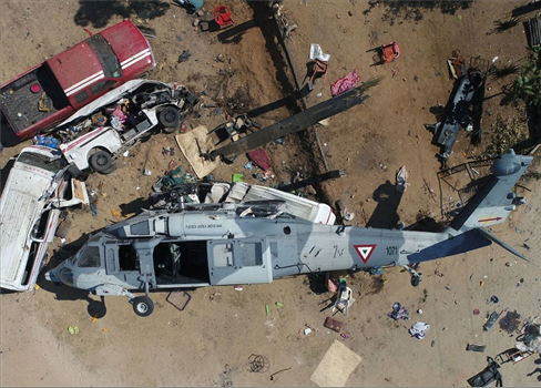 كارثة تجبر سلاح الجو الأمريكي على وقف التحليق بطائراته