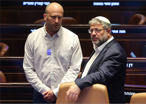 حزب صهيوني يدفع بمشروع للكنيست لحظر الأذان في المساجد