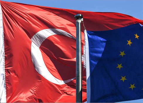 التلغراف: تركيا تحاصر طموح بروكسل بأن تصبح 