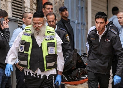 مقتل 3 صهاينة في هجوم فدائي فلسطيني في القدس المحتلة