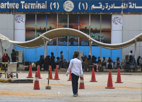 السلطات السودانية تمدد الإغلاق الجوي للبلاد
