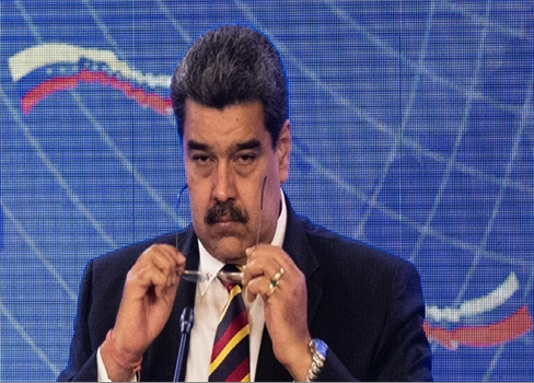 فنزويلا تصوت على ضم إقليم إيسيكويبو.. ومادورو يعلق