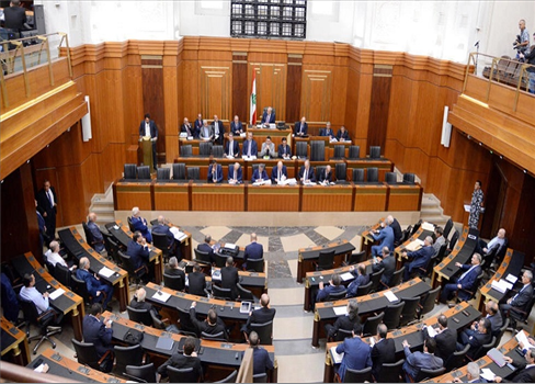 مجلس النواب اللبناني يؤجل موعد الانتخابات البلدية للمرة الثانية 