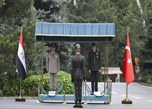 مناورات عسكرية بين مصر وتركيا لأول مرة منذ 13 عاما