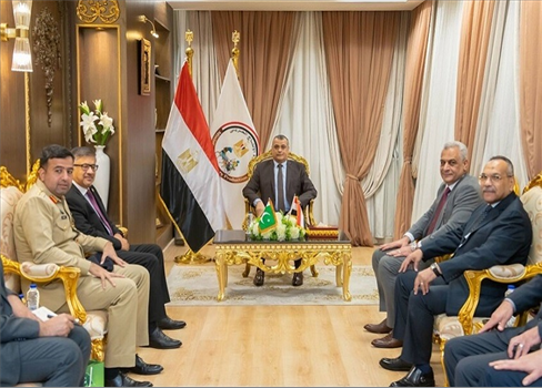 مصر وباكستان تبحثان التعاون في التصنيع العسكري