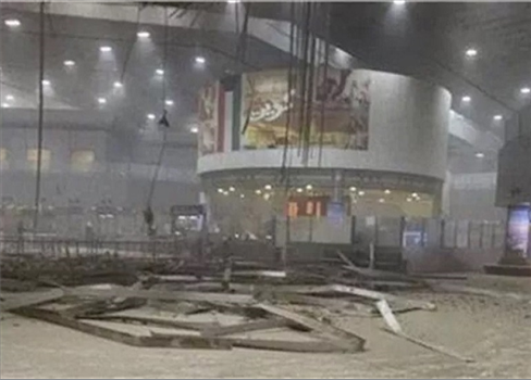 إيران تستهدف البنية الاقتصادية لدول الخليج .. وتقصف مطار الكويت بالمسيرات