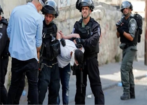 حماس: مشاهد تعذيب جنود إسرائيليين لأبناء الضفة تذكّر بـ